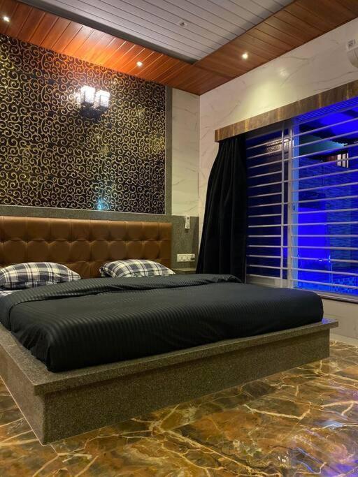 Mount Bungalows-1 Bedroom Big Private Poolcottage Holiday home Lonavala